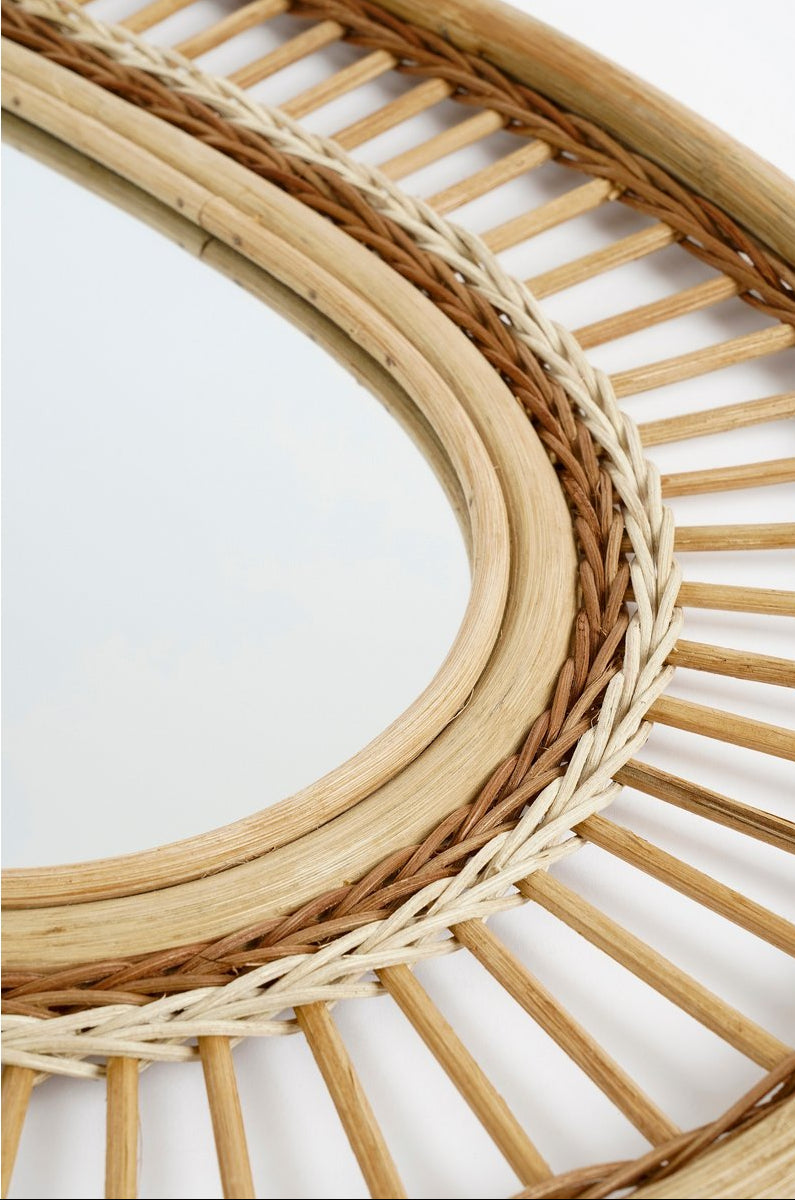 Spiegel Oval