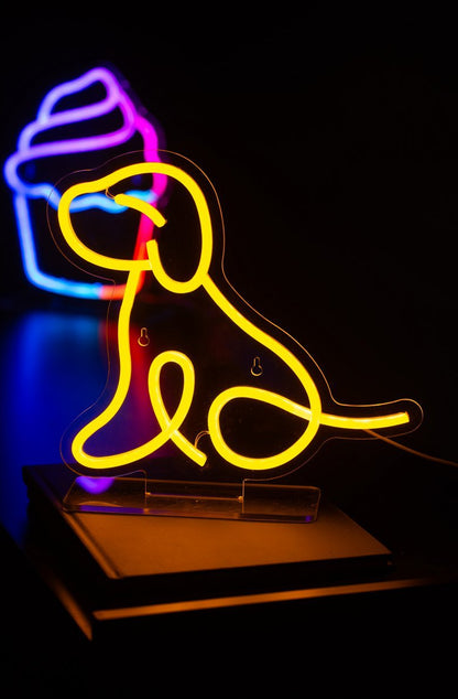 Neonlicht zittende hond